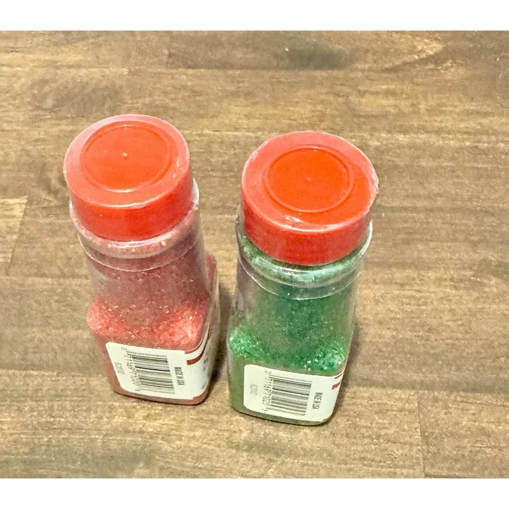 Betty Crocker Sugar Sprinkles Red and Green Size of ea.bt‎ 2.25 oz 63.8g USA NEW