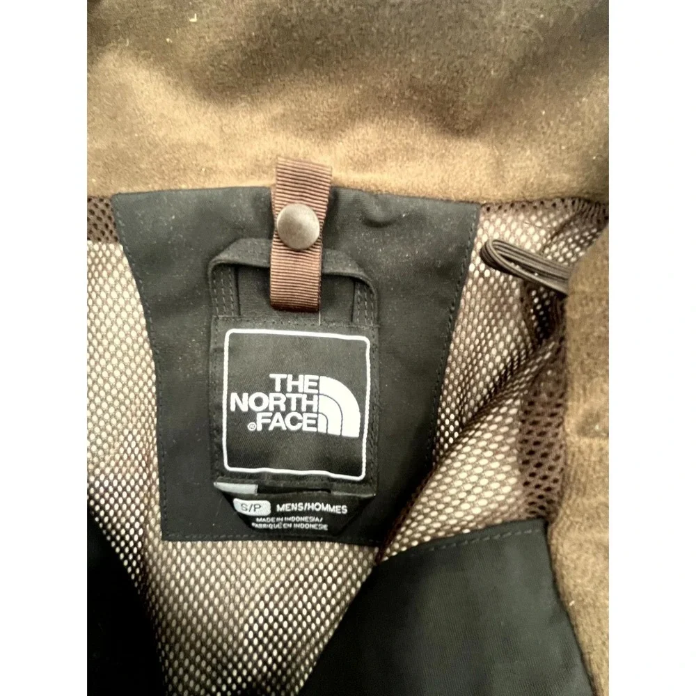 The North Face Dryvent‎ Ski Jacket Mens Small Black Lined Waterproof Insulated