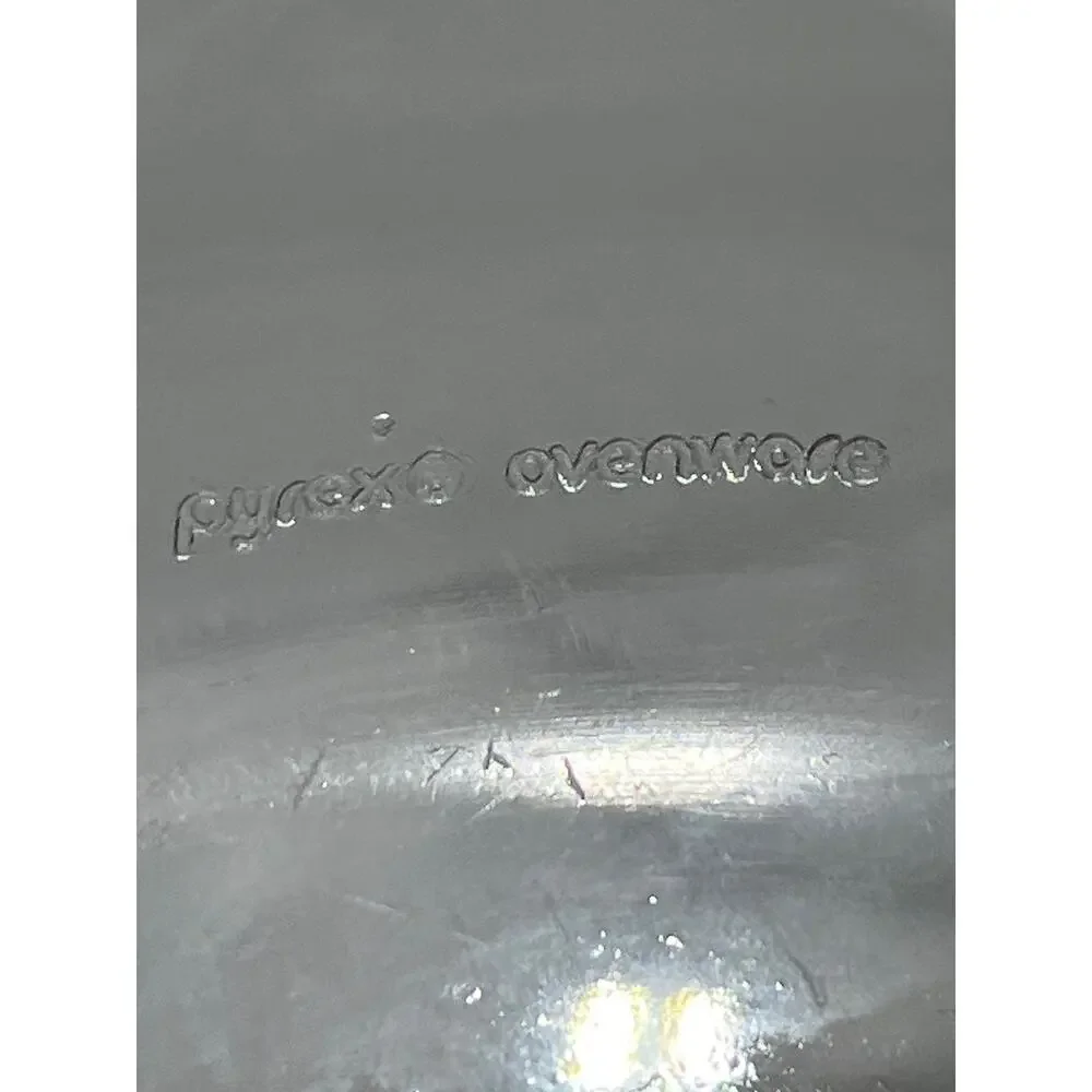 Unbranded vintage pyrex