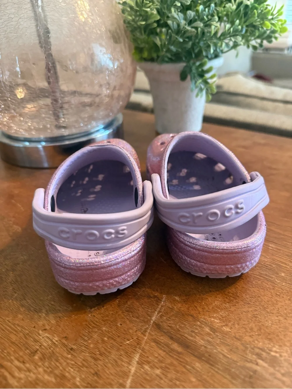 CROCS Kids Glitter Clogs in Lavender Pink