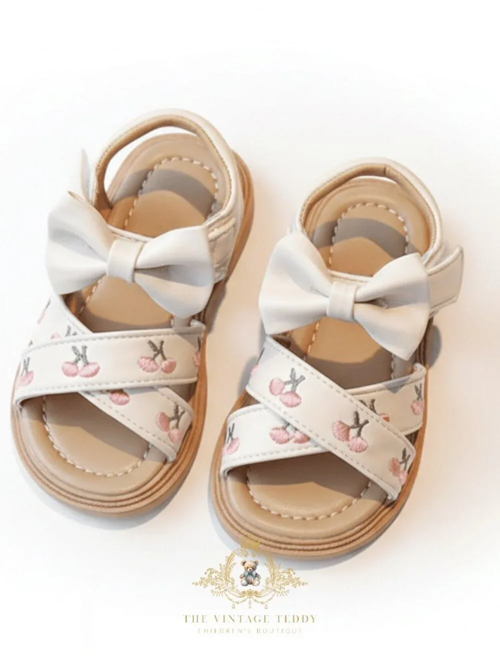 NWT Pretty Girls Embroidered Floral Sandals Children's Shoes Bow Cream  Pink 8.5