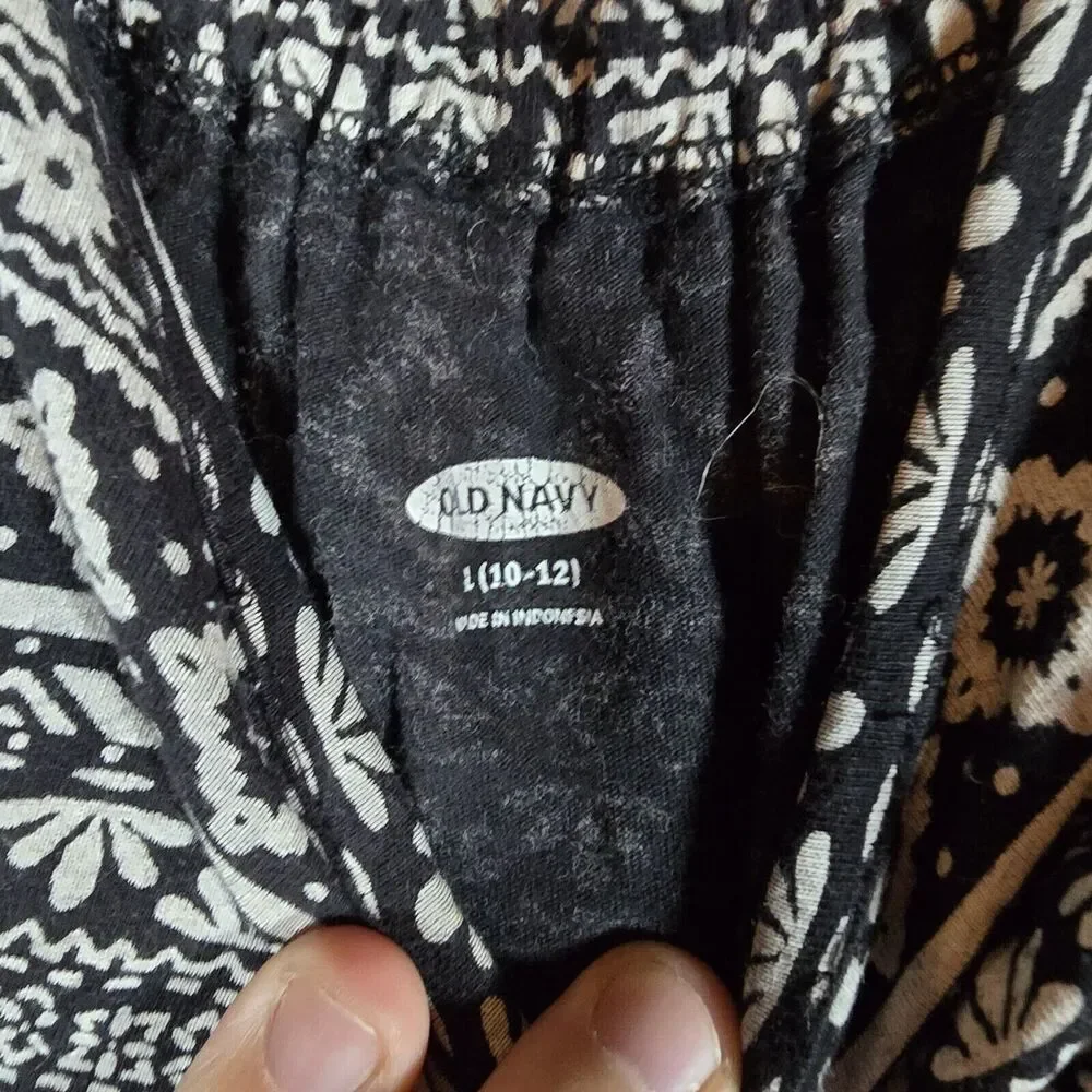 Old Navy Girls Kids Dress with shorts Black White Cotton Size L (10-12)