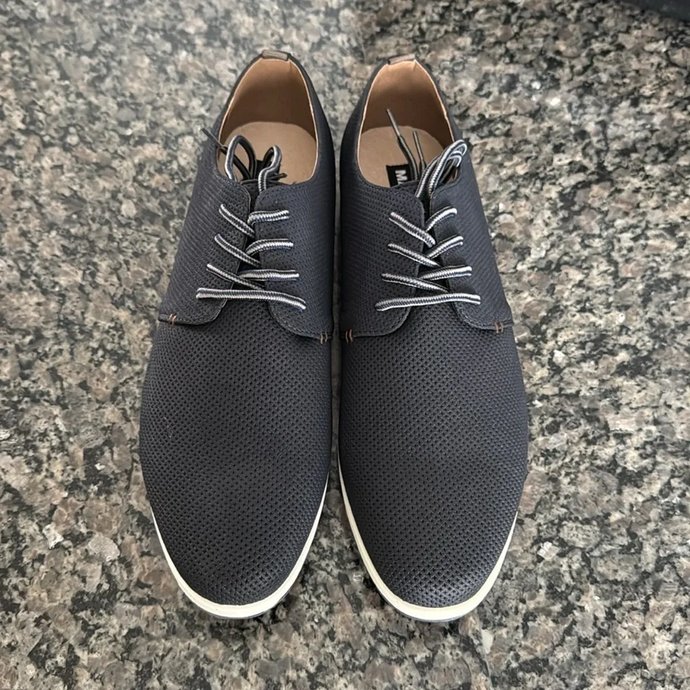 Steve Madden new box