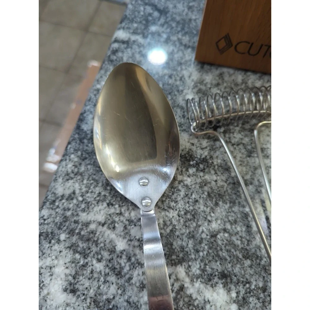 Cutco excellent used