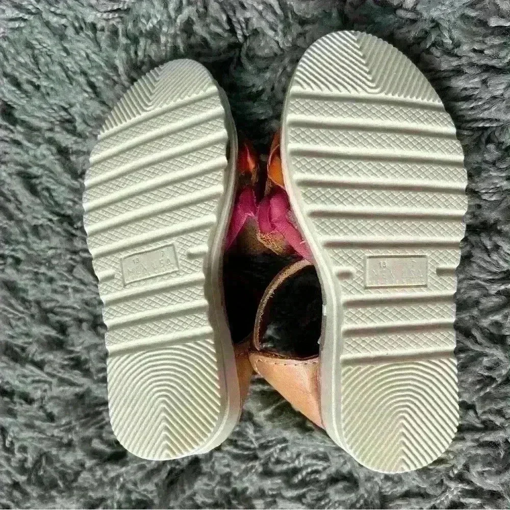 N/A huarache girls