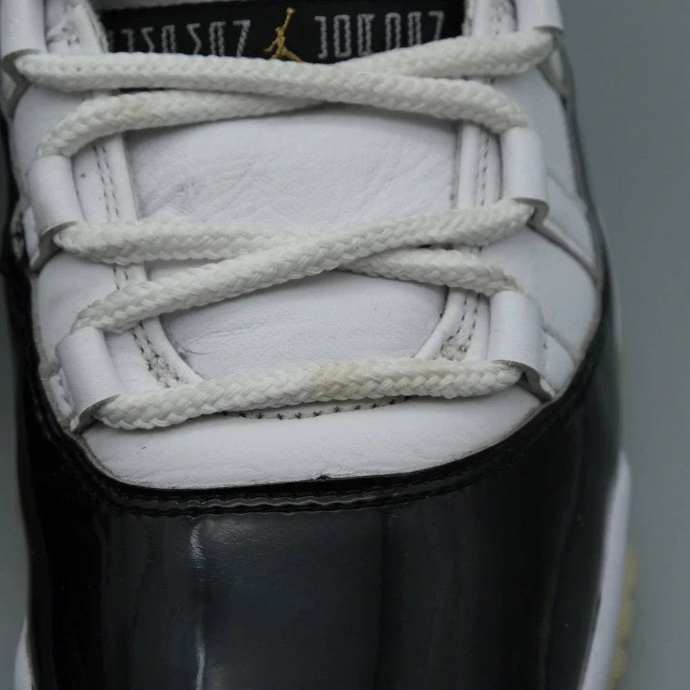 Nike Air Jordan 11 Retro Gratitude Mens 10 White Gold Black CT8012-170