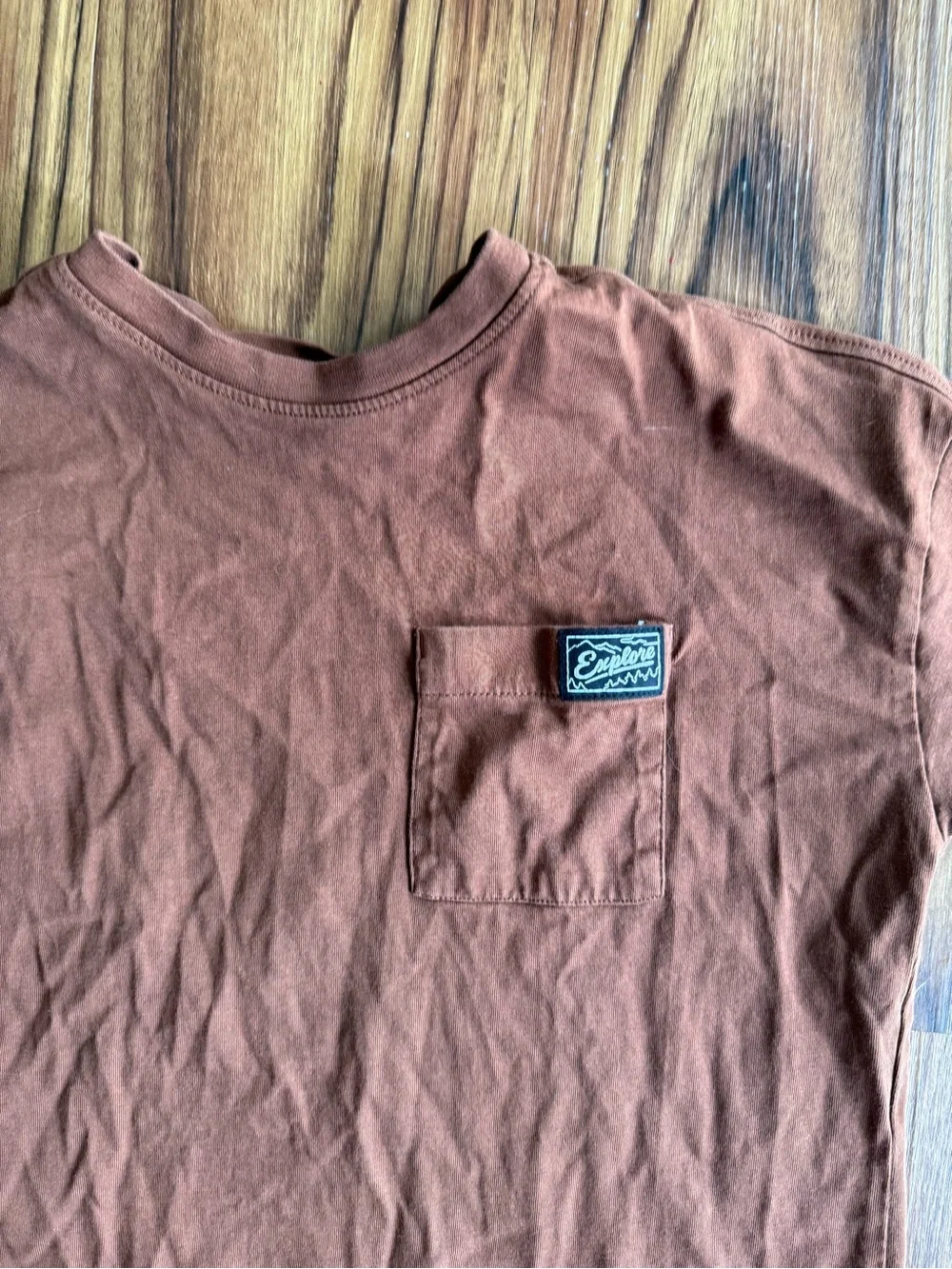 Old Navy neckline pocket