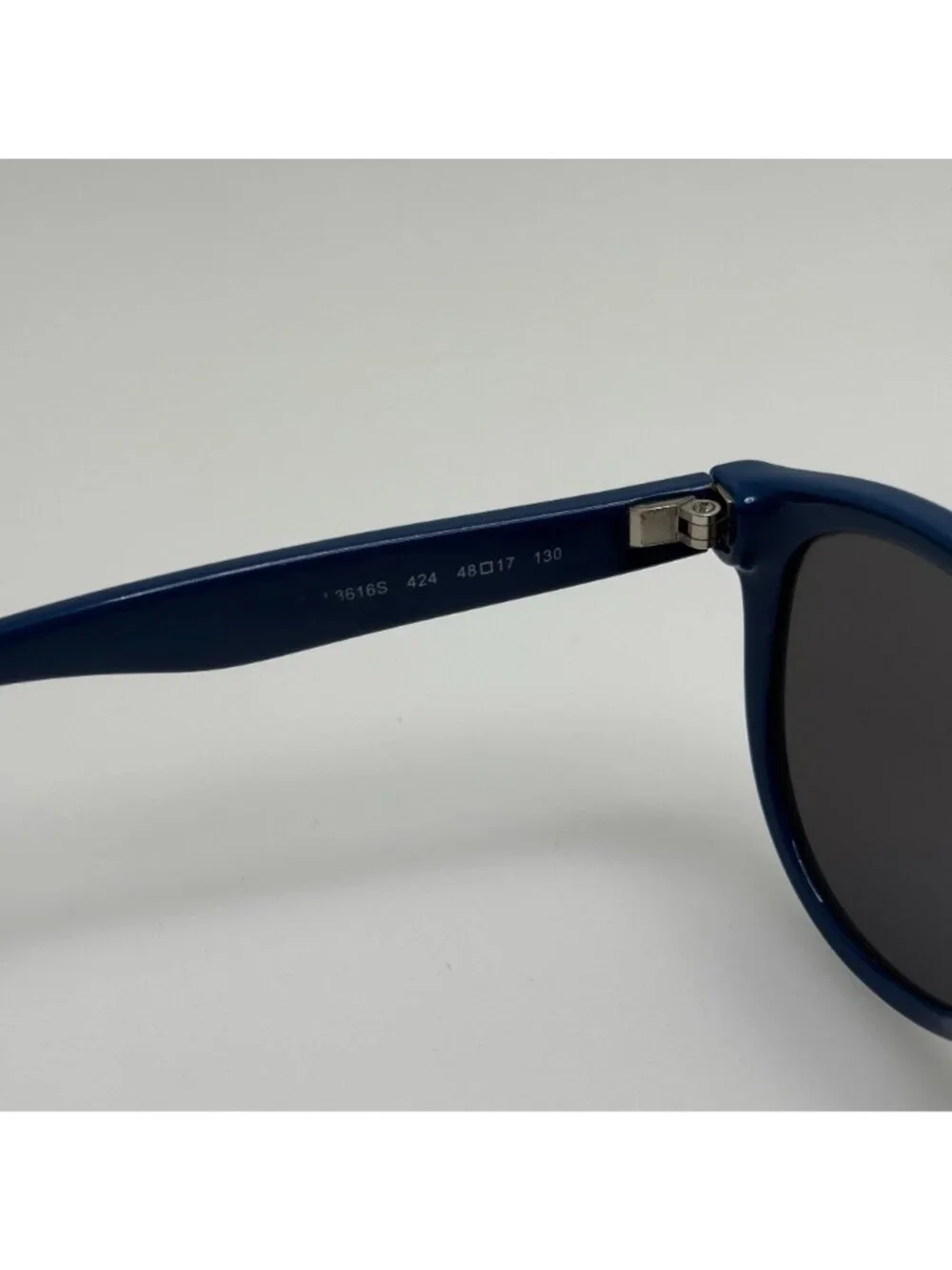 Lacoste lenses have