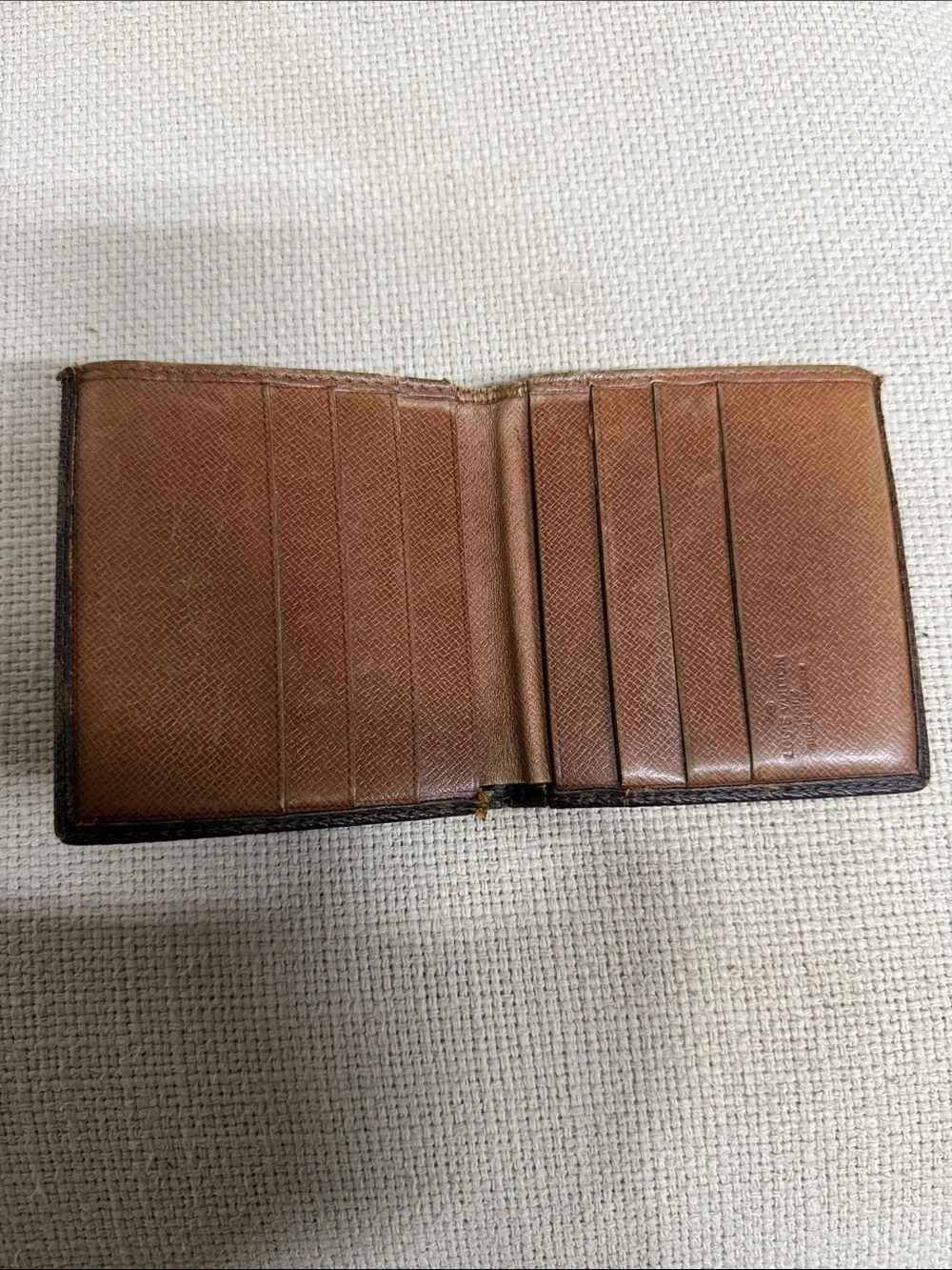 Louis Vuitton 1985 louis