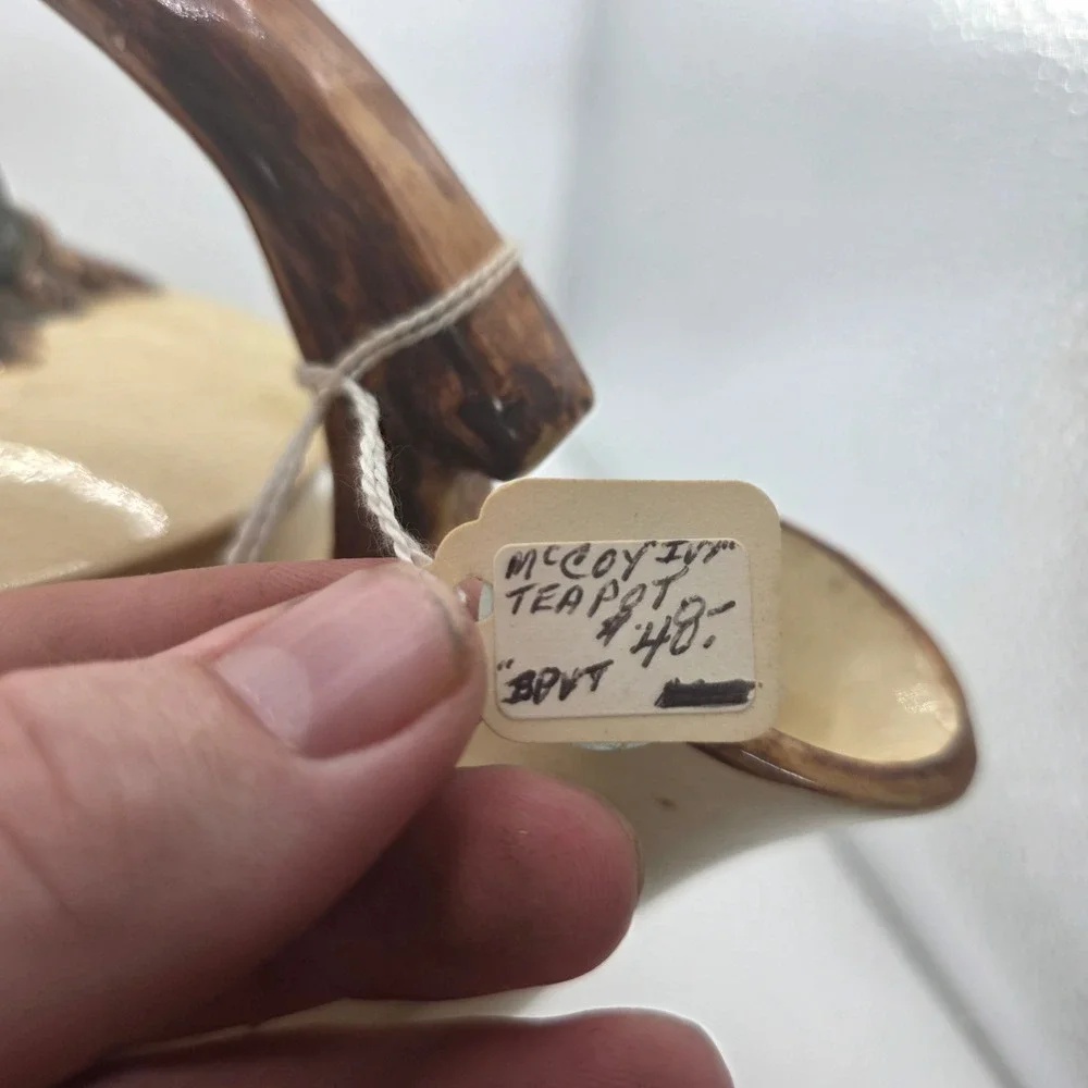 Mccoy pottery ceramic
