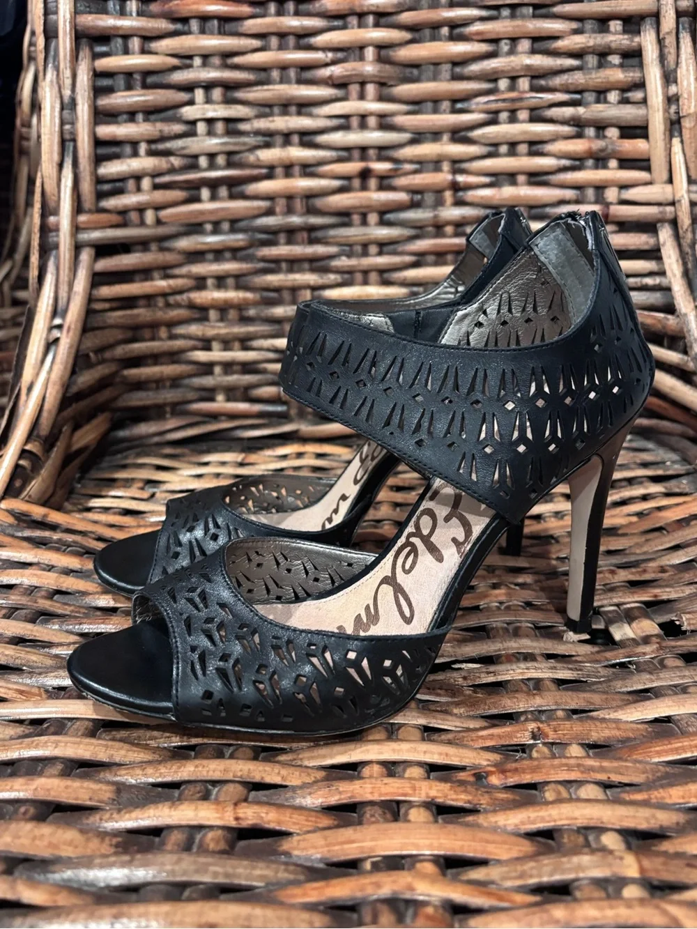 Sam Edelman Black Laser-Cut Ankle-Strap Stiletto Heels in size 10
