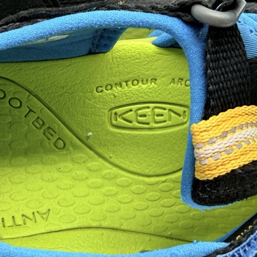 Keen sandals youth