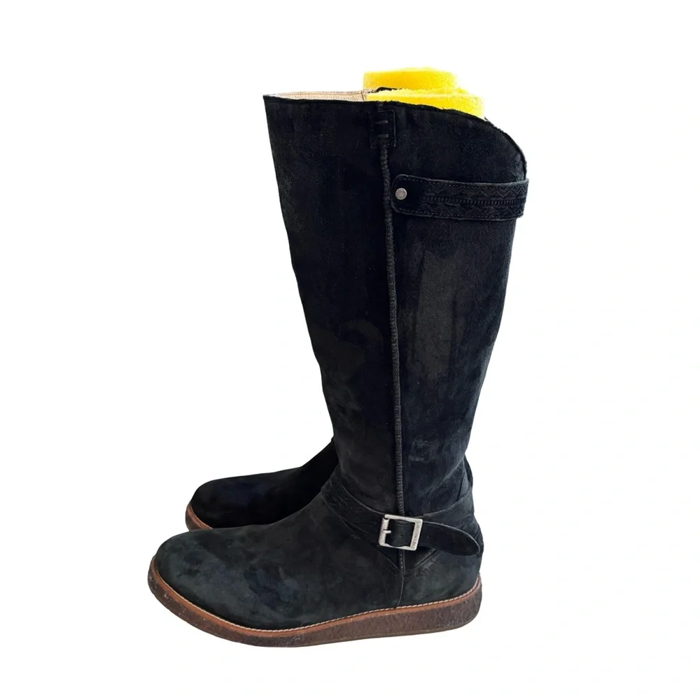 Ugg Women’s Gellar Black Suede Boots Sz 9