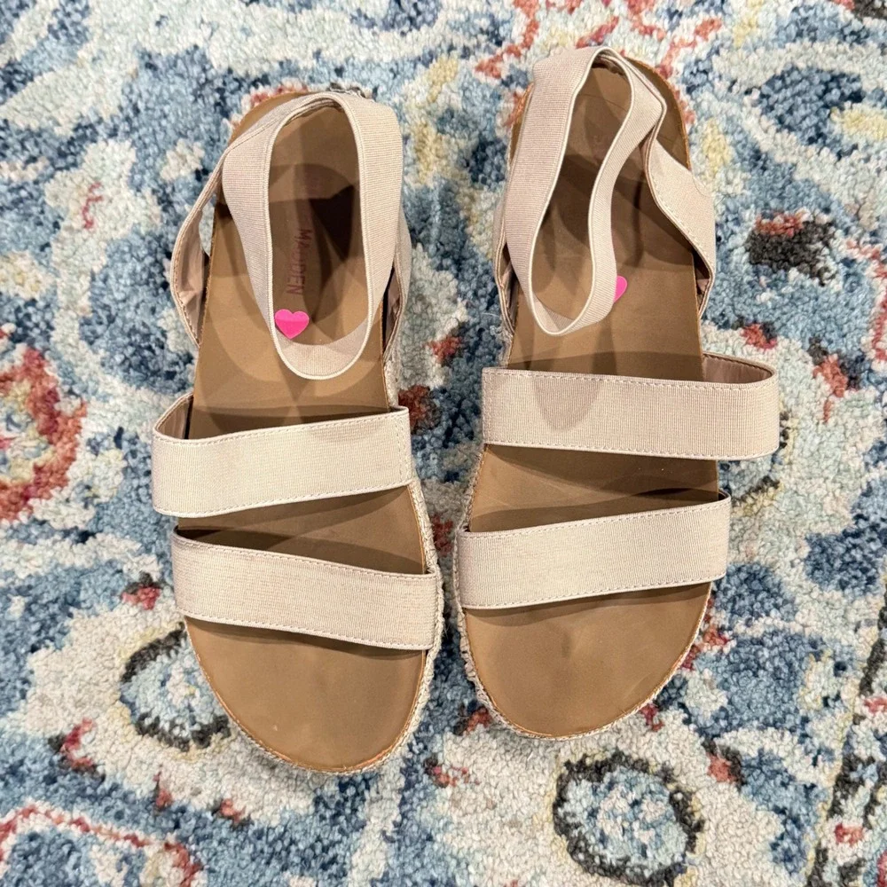 Steve Madden brand steve