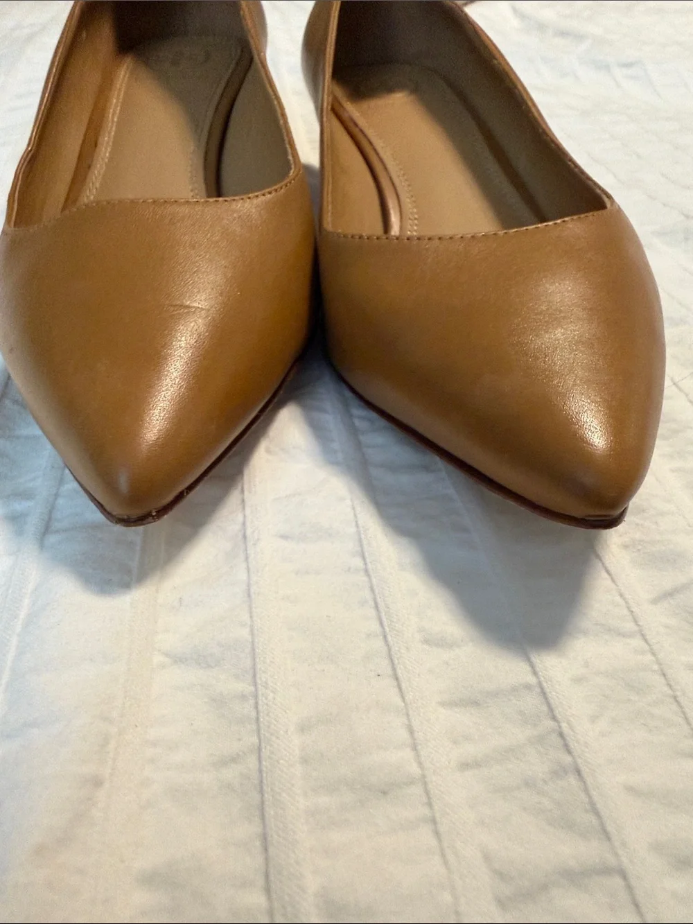 Tory Burch Elizabeth Pump Cognac Pointed-Toe Leather Flats size 8 Low Heel