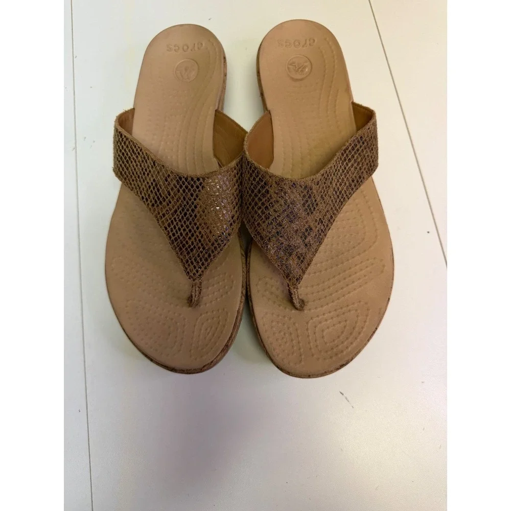 CROCS women brown