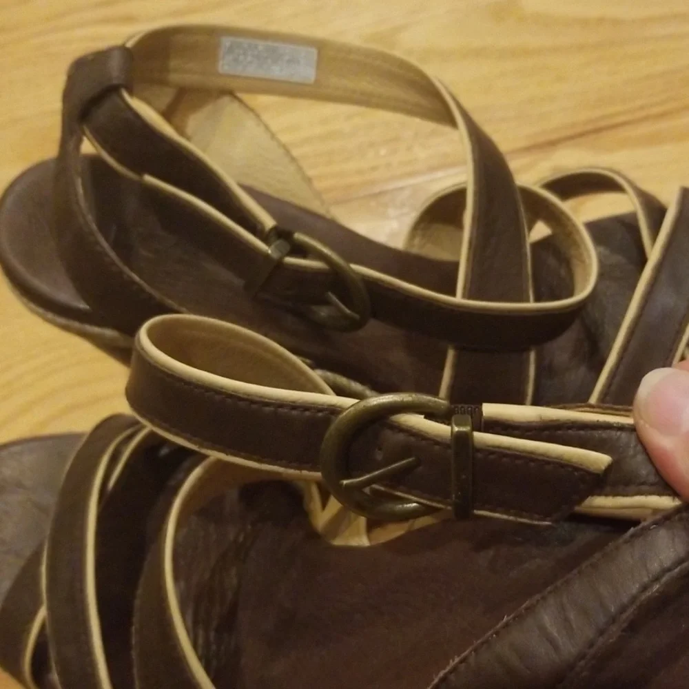 UGG used