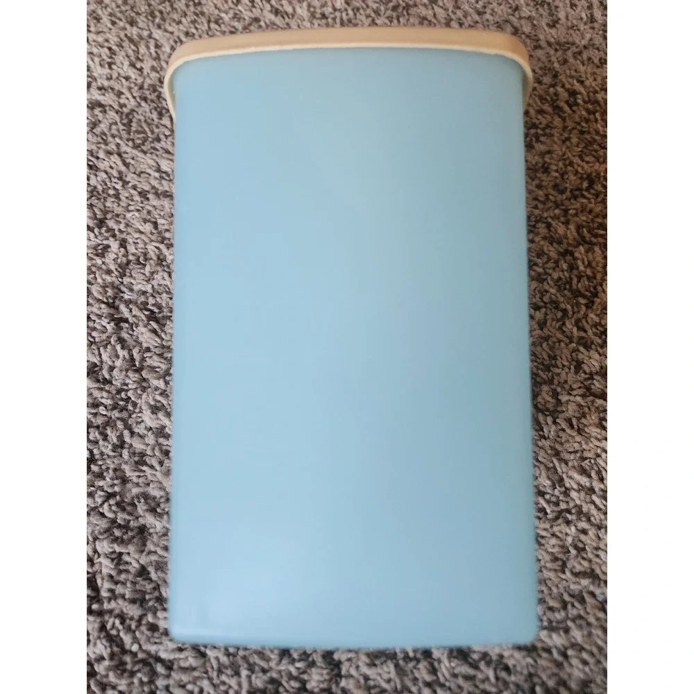 Tupperware vintage servalier