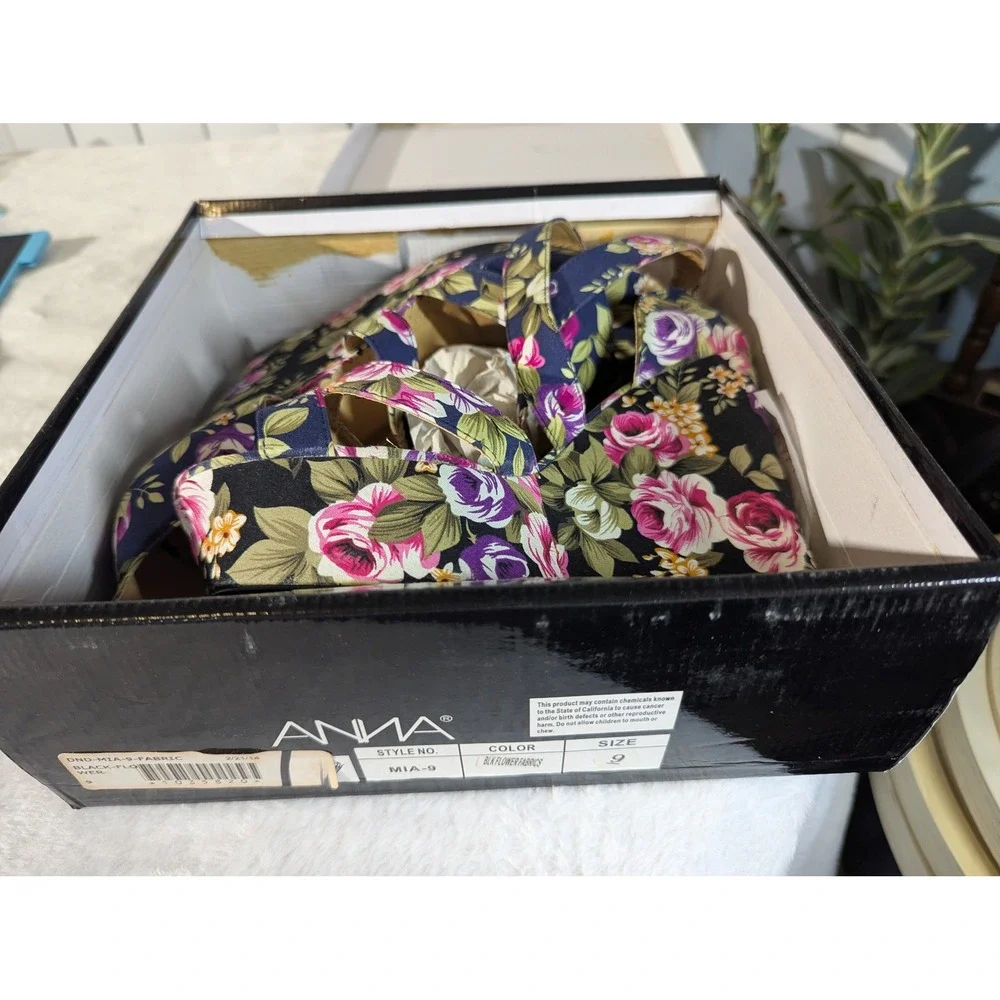Anna mia floral