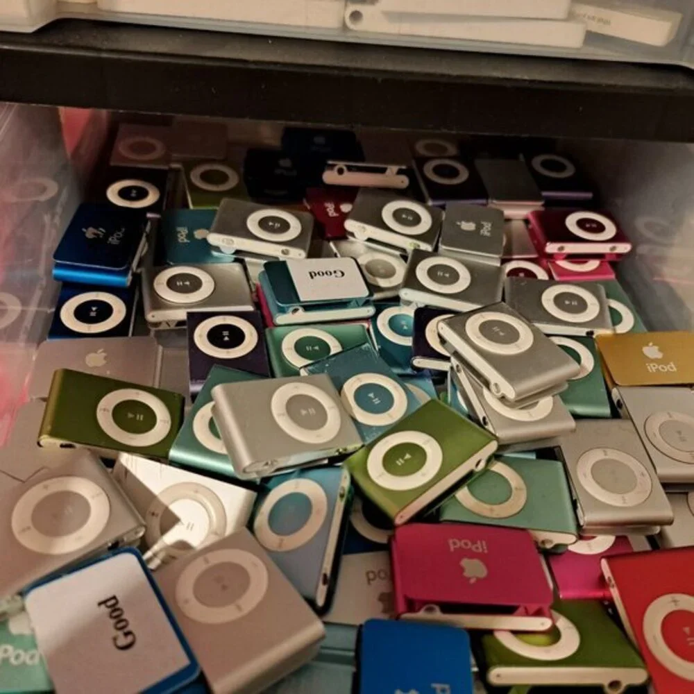 Apple price first