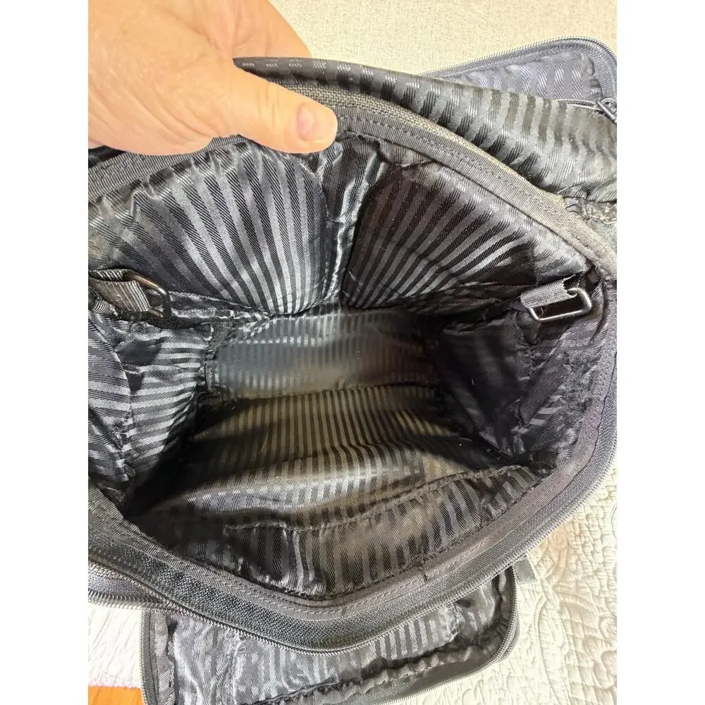 Tumi alpha black