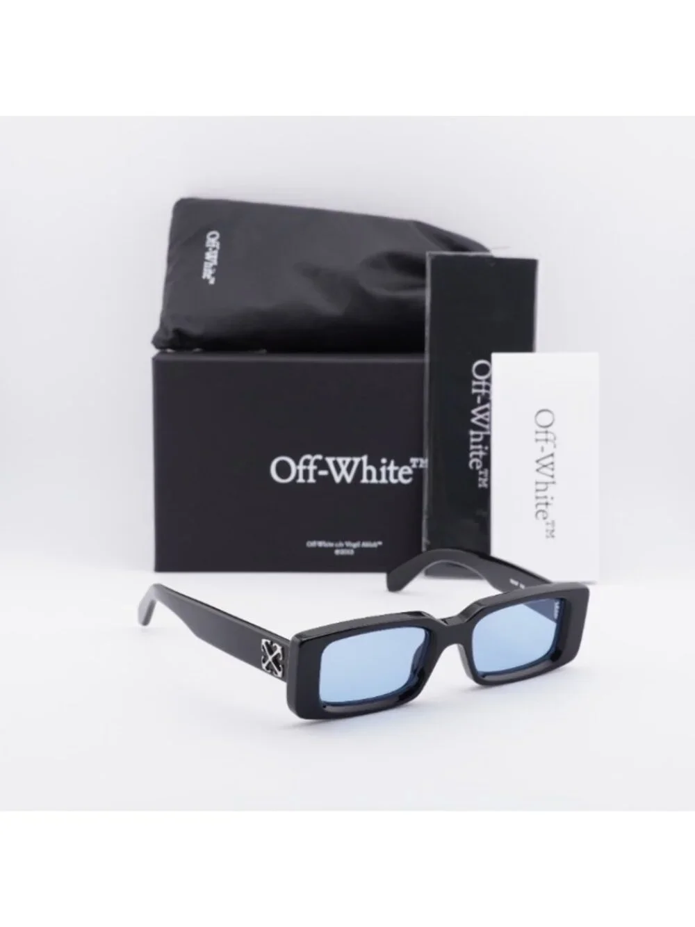 Off-White OERI127 ARTHUR 1040 Sunglasses Black Rectangle Frame, Blue Lenses