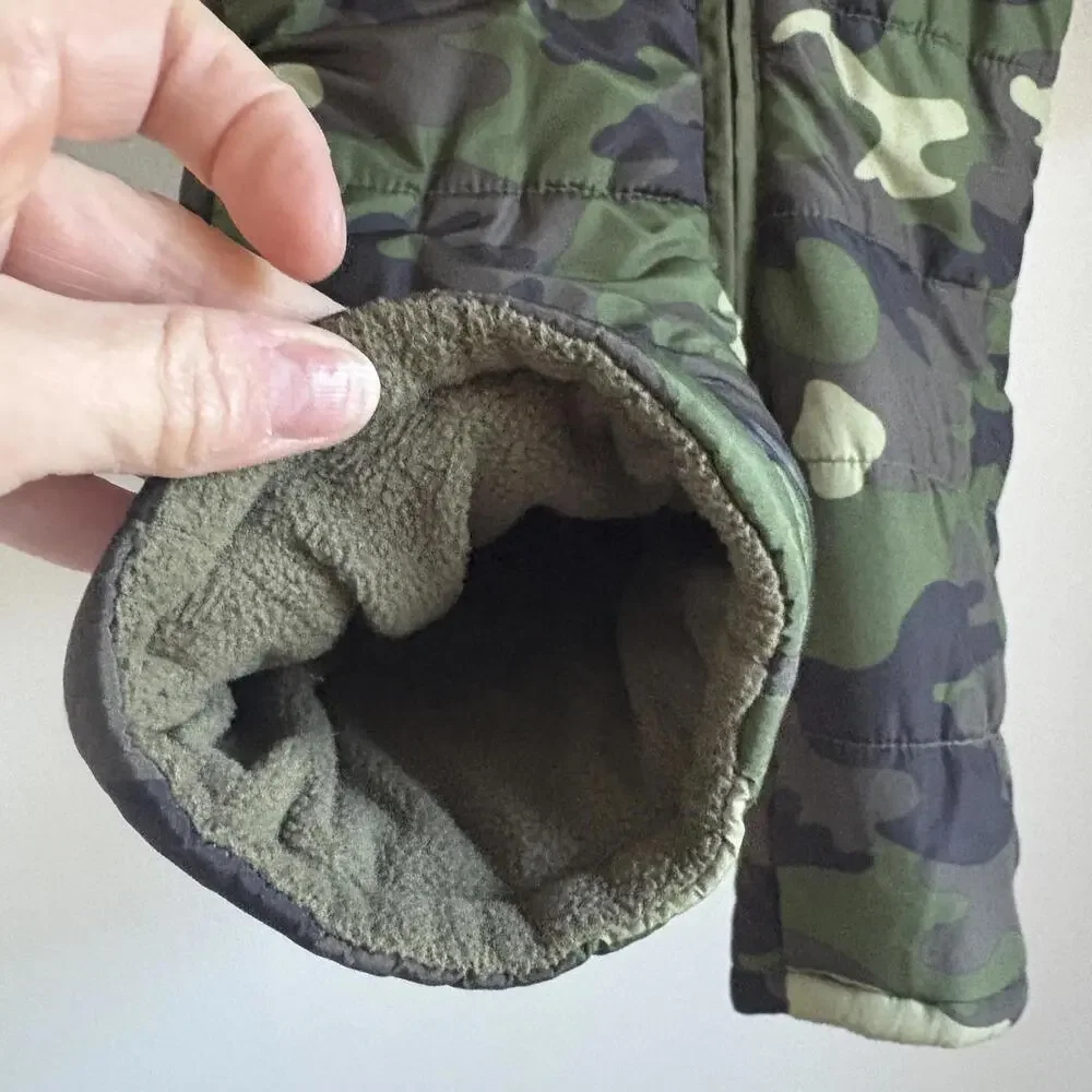 Old Navy | Toddler Snowsuit Green Black Camo Fold‎ Over Cuffs Hood Size 18-24mo