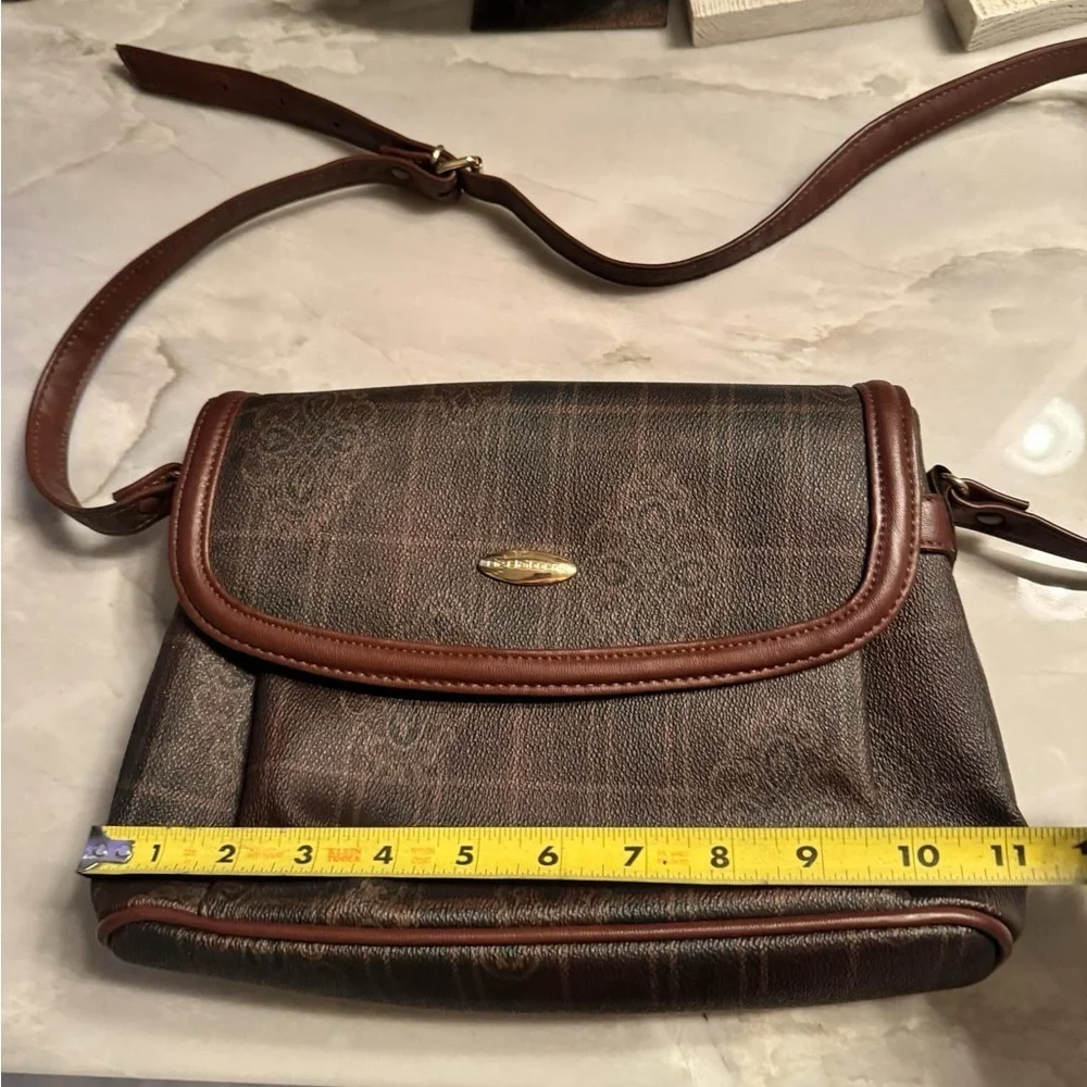 Liz Claiborne this stylish