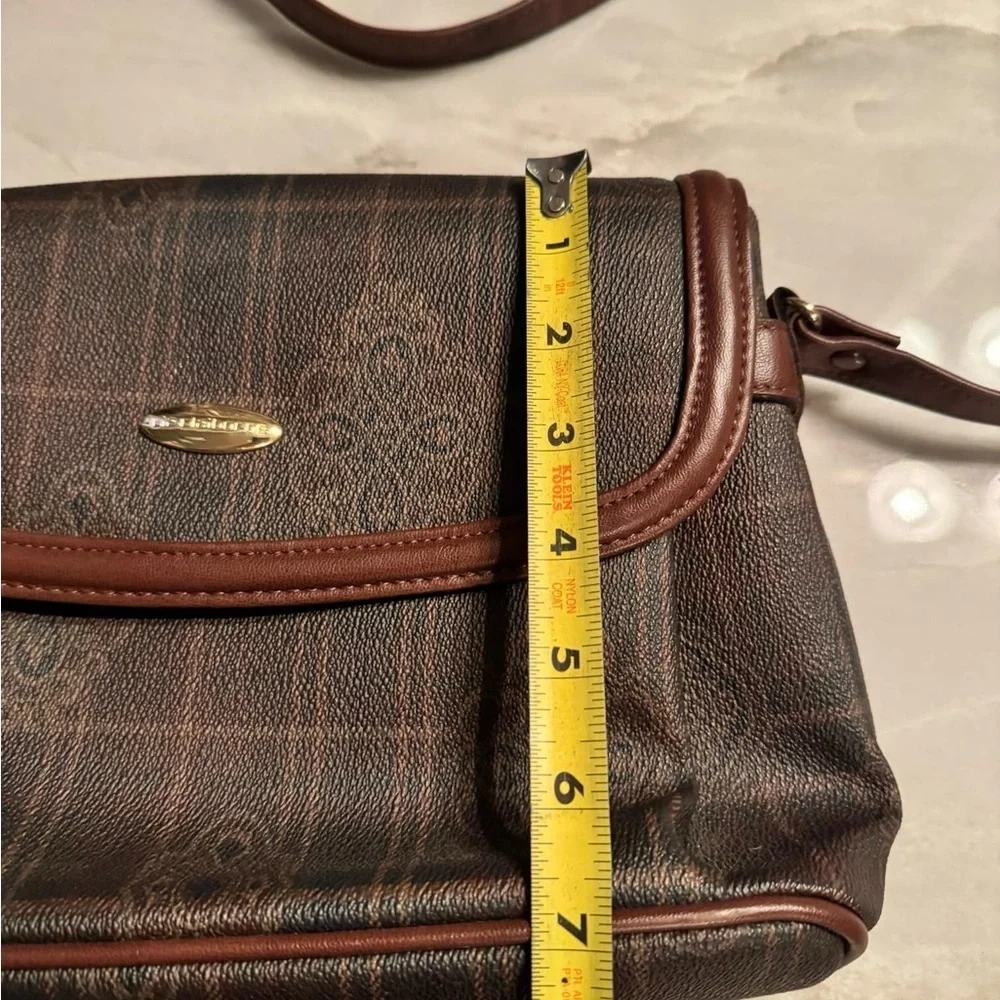 Liz Claiborne this stylish