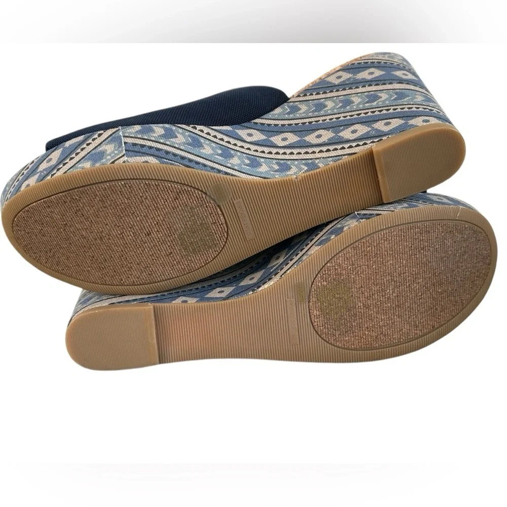 Lucky Brand simple slide