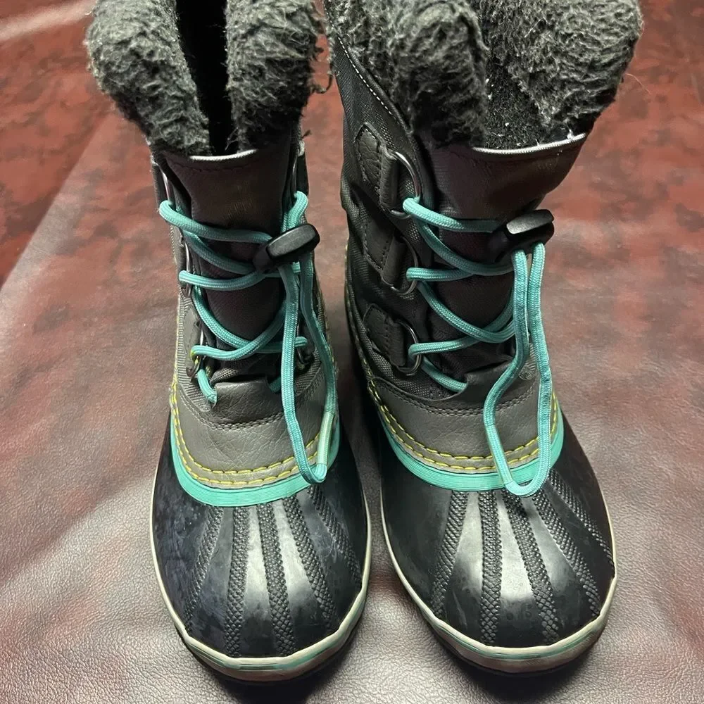 Sorel boots waterproof