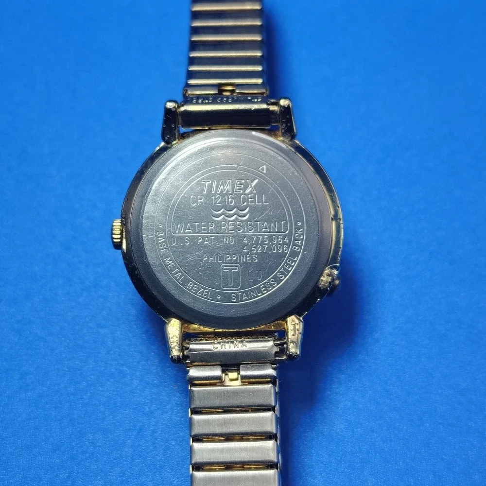Vintage 1997 Timex Indiglo 24mm Women's Quartz Watch Stretch Bracelet Restored‎