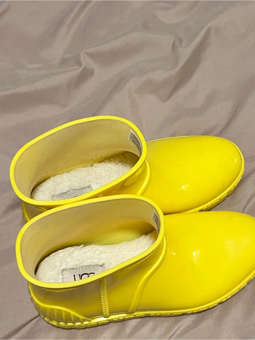 UGG bold yellow