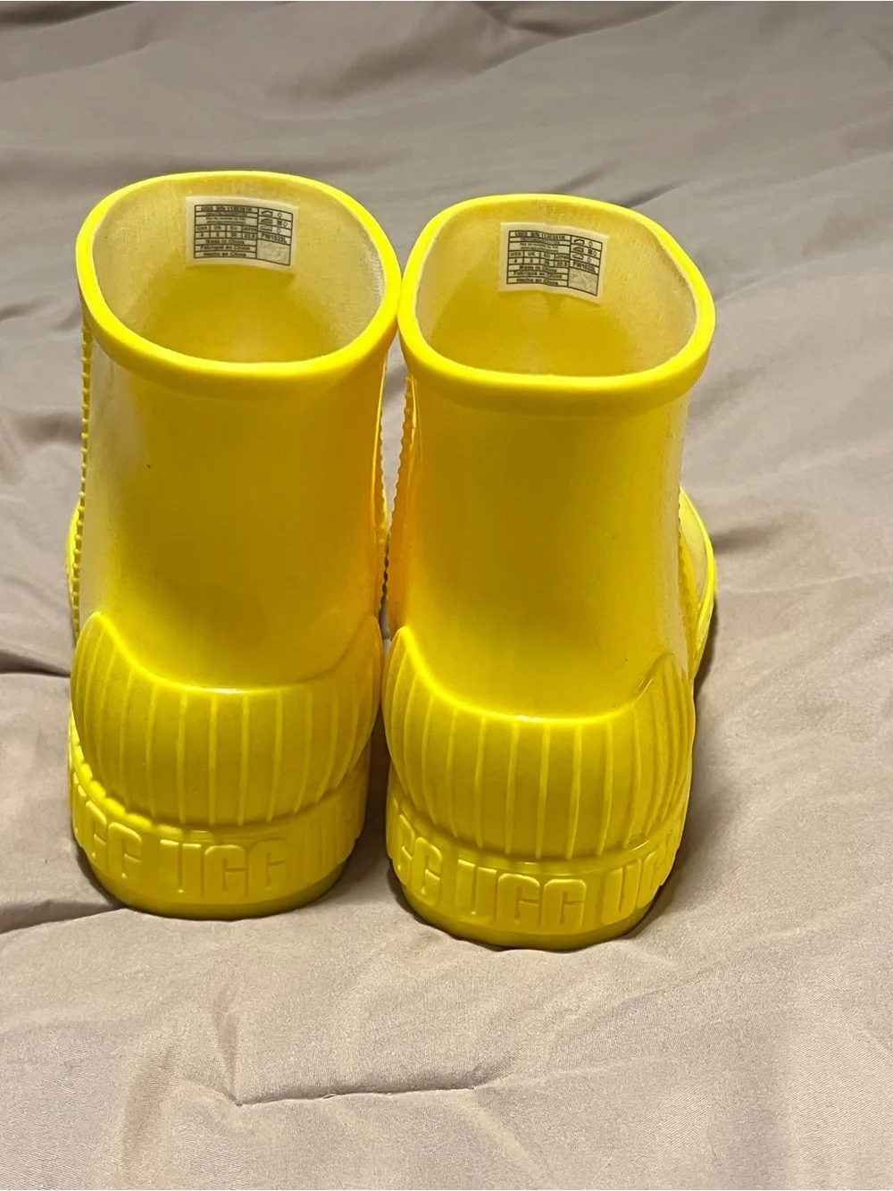 UGG bold yellow