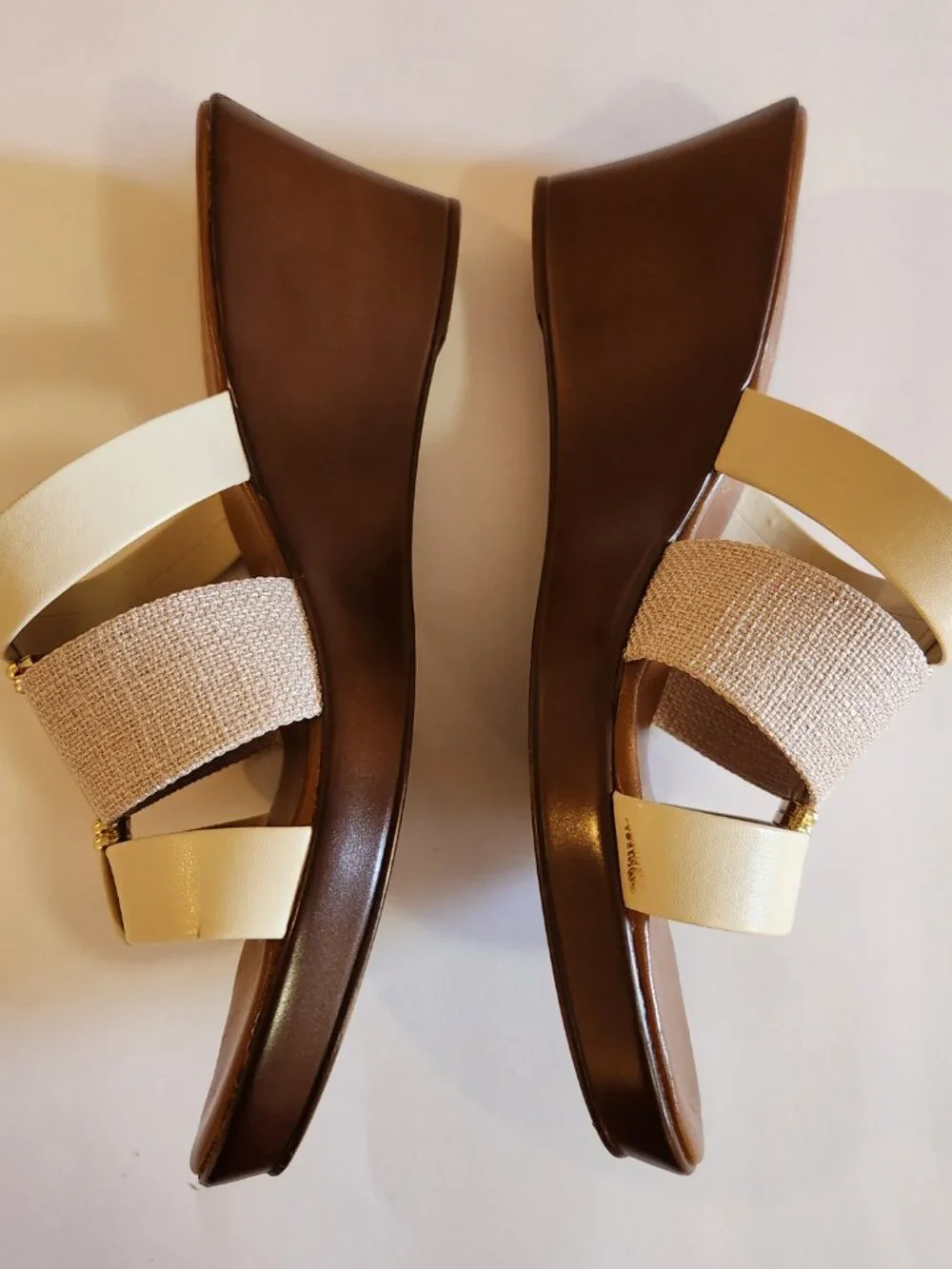 Comtesa wedge new tan