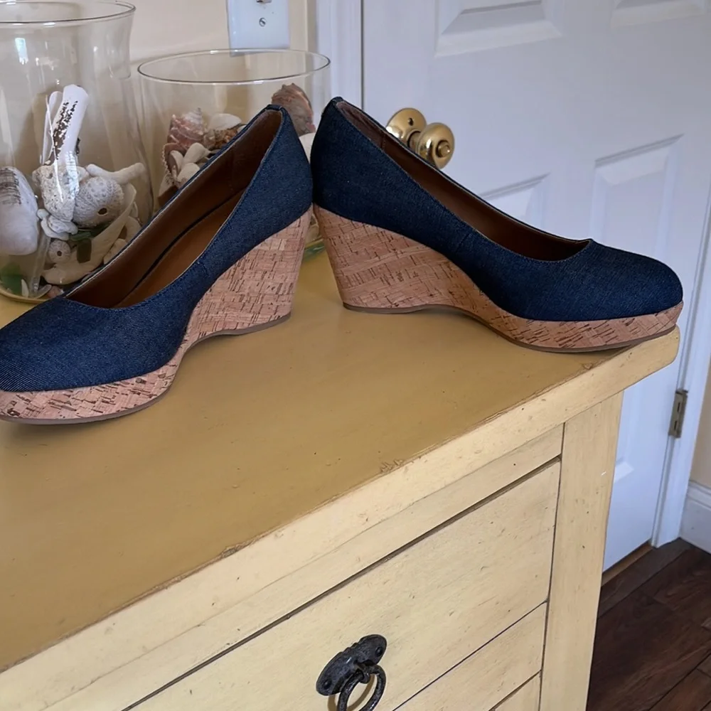 G.H. Bass & Co. Denim Blue Cork Wedge Pumps