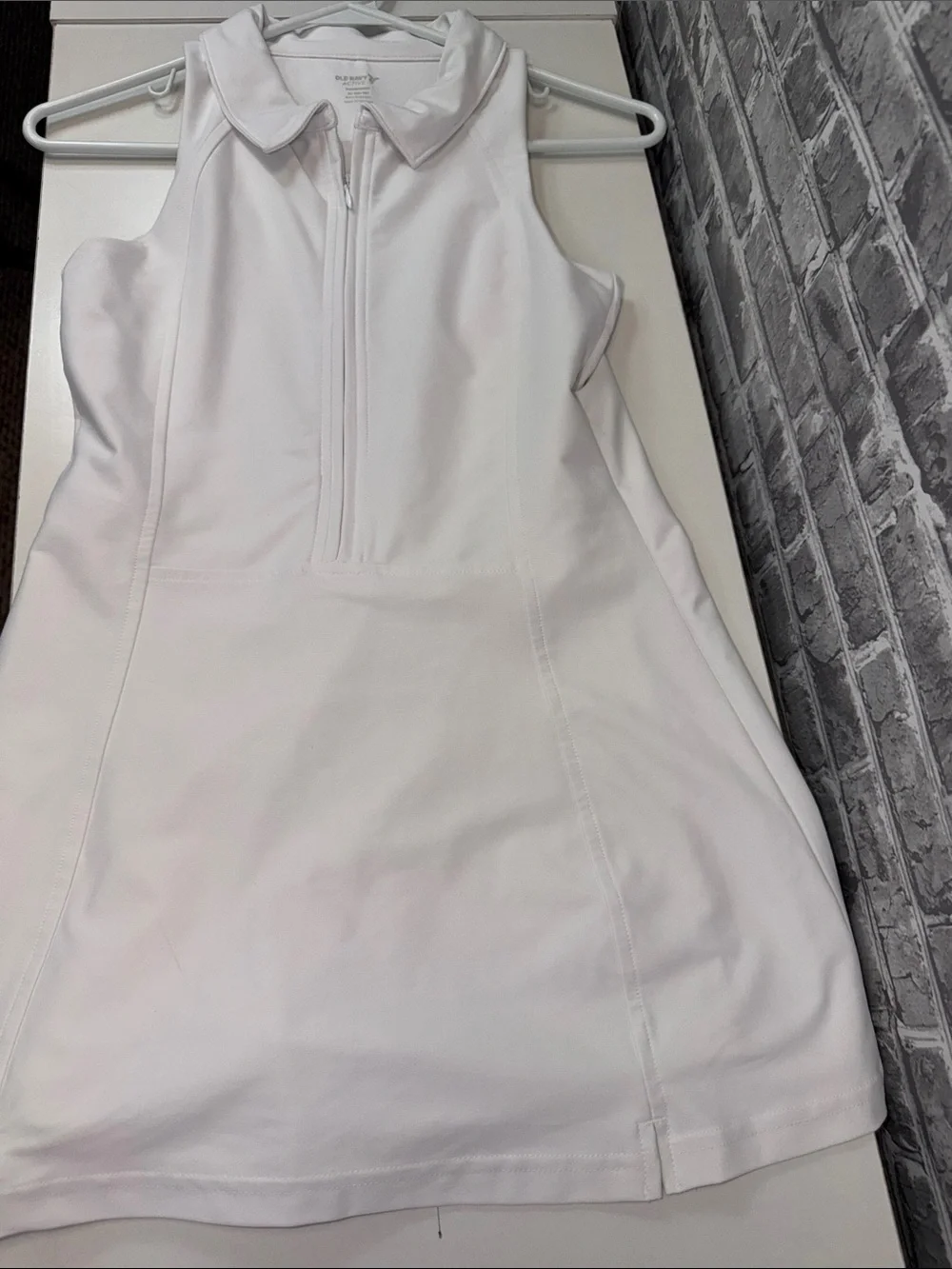 Old Navy sleek sleeveless