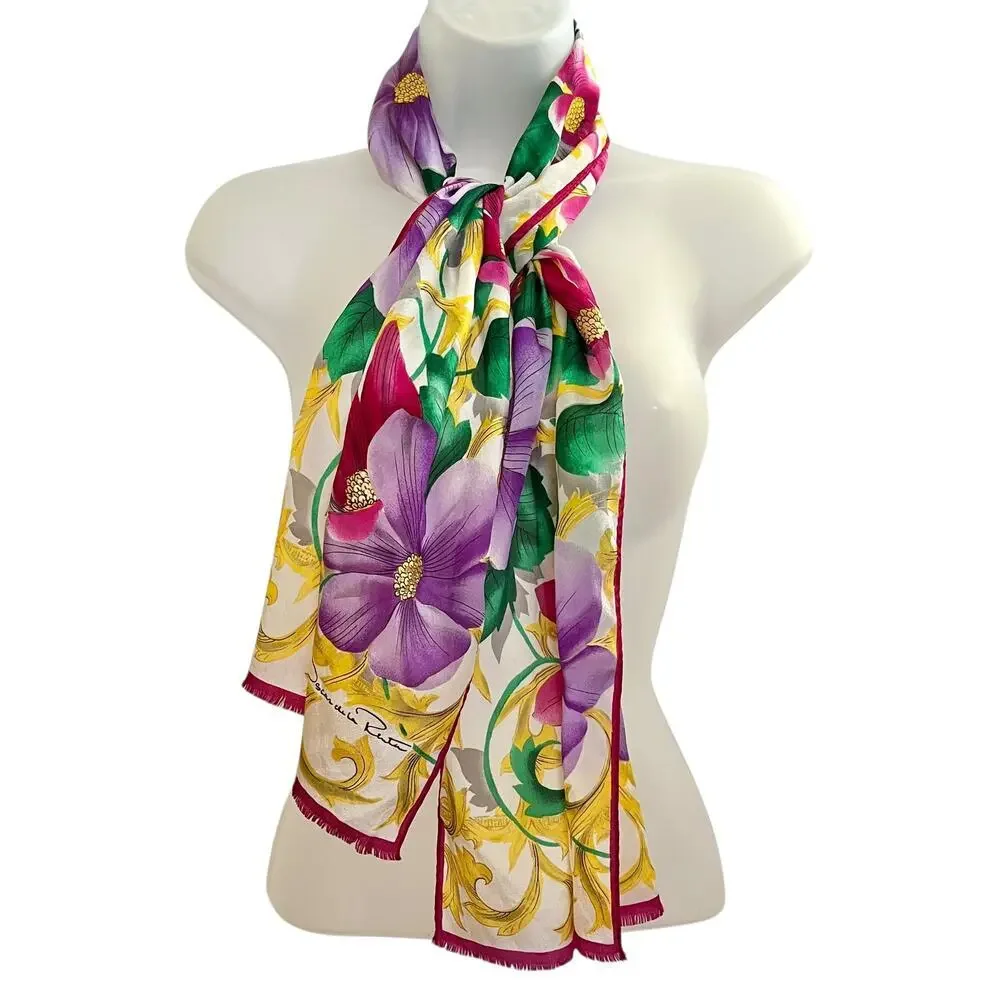 Oscar de la Renta bright vibrant