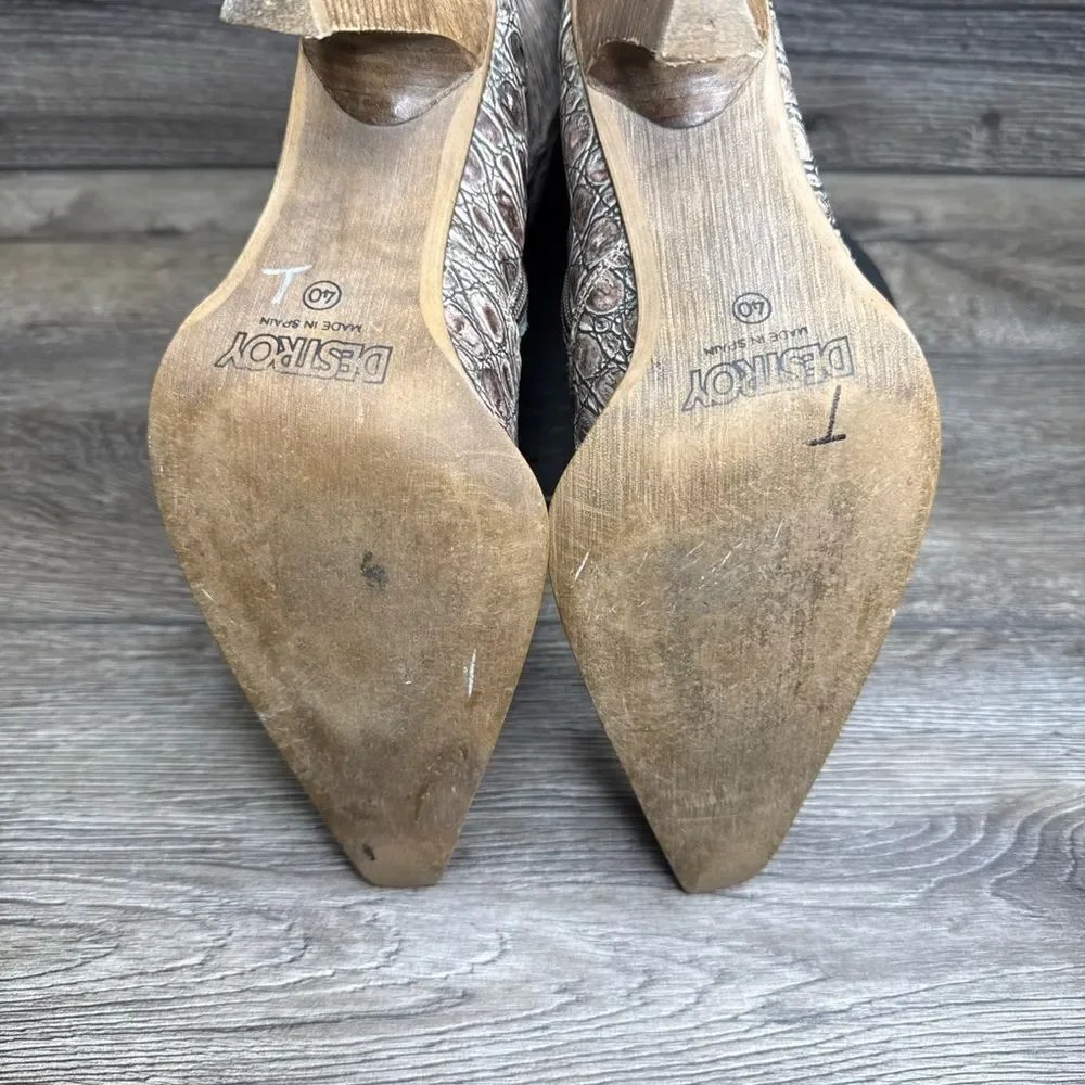 Destroy vintage women