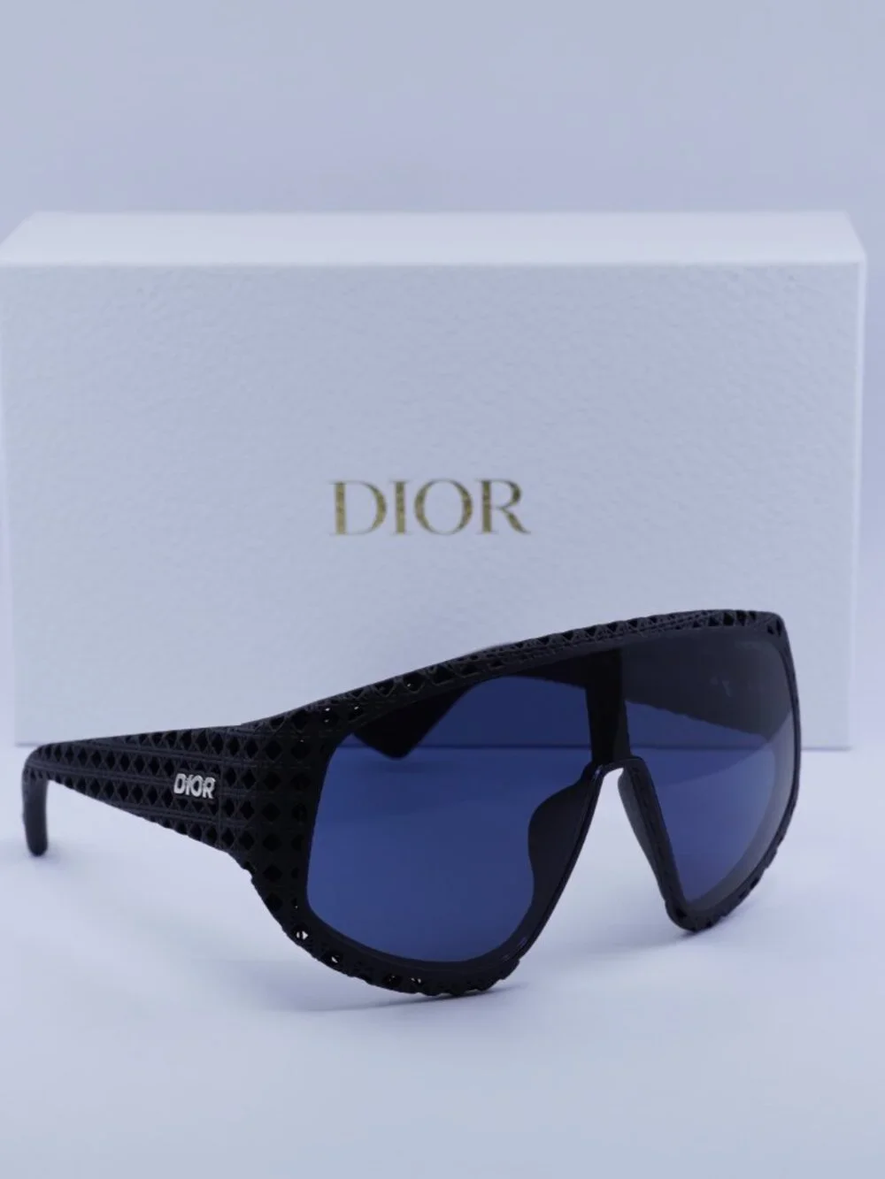 Dior model dior3d