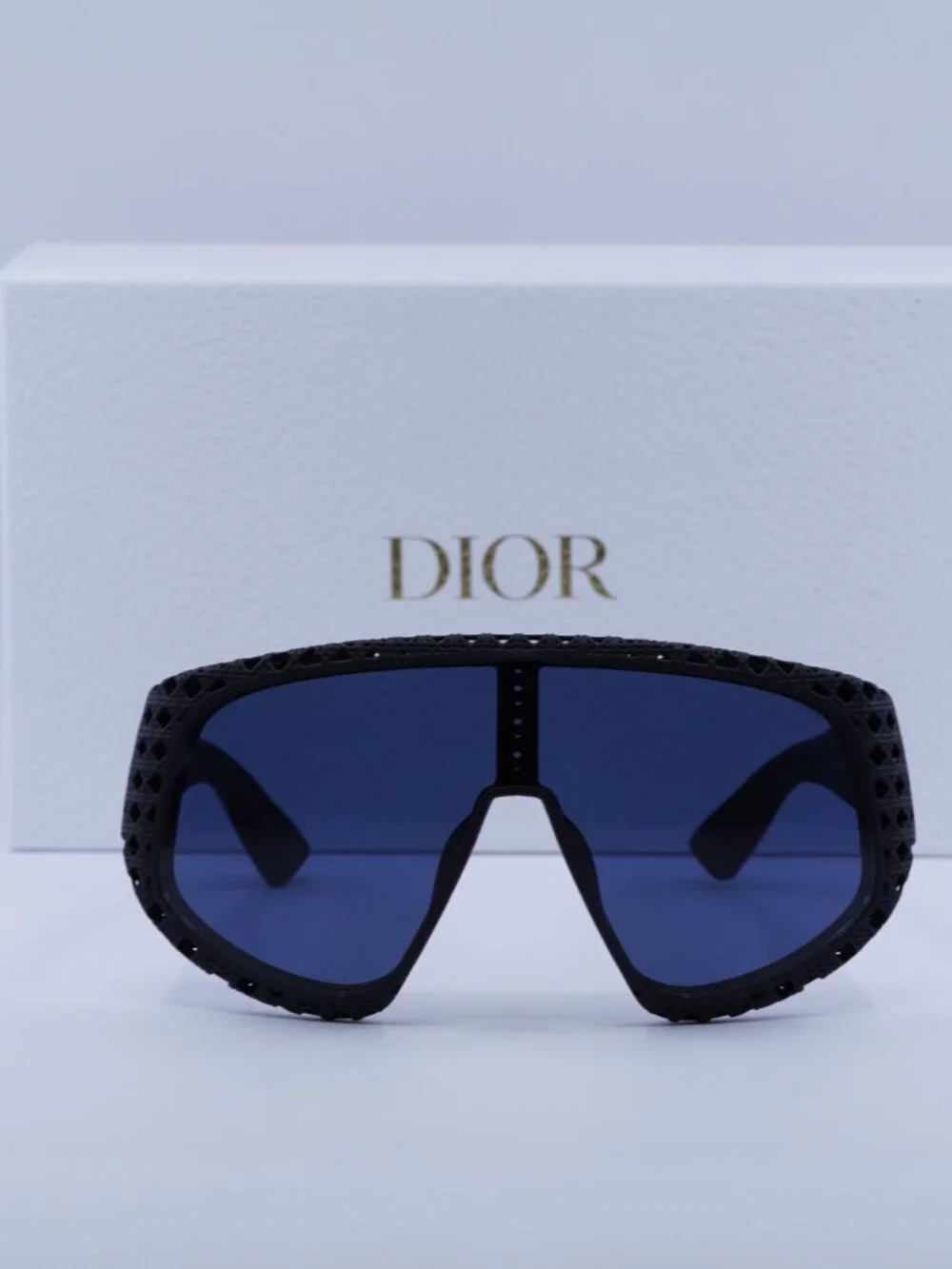 Dior model dior3d