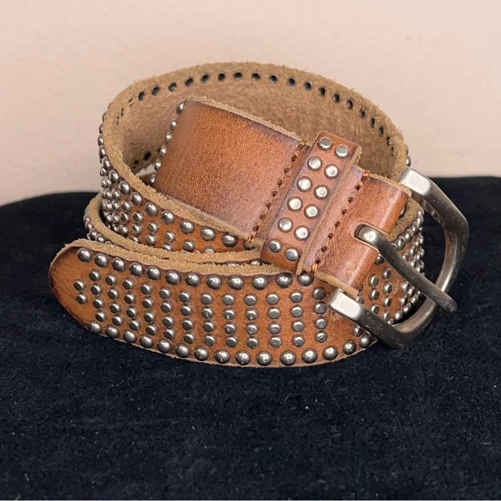 Cowboy vintage blefore purchasing
