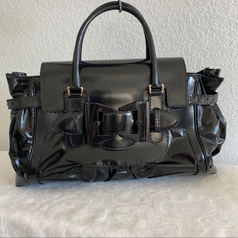 GUCCI Black Patent leather buckle bow Large Tote Bag