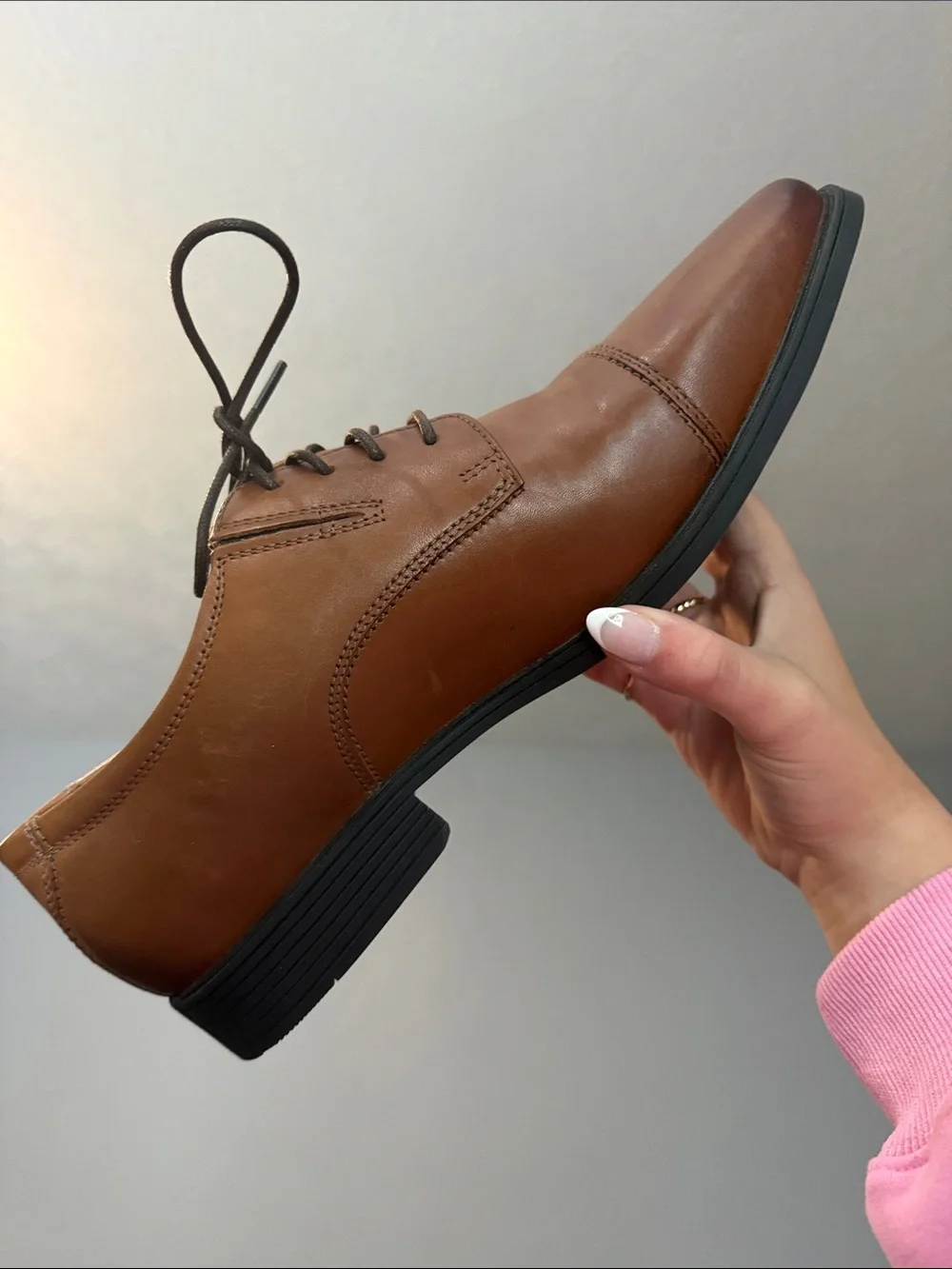 Clarks worn versatile lightweight