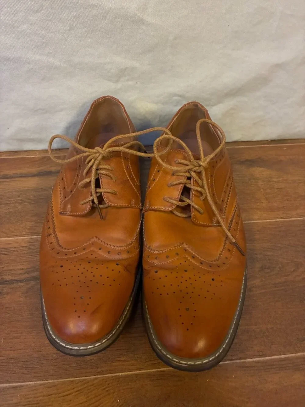 Jousen wingtip scuffs
