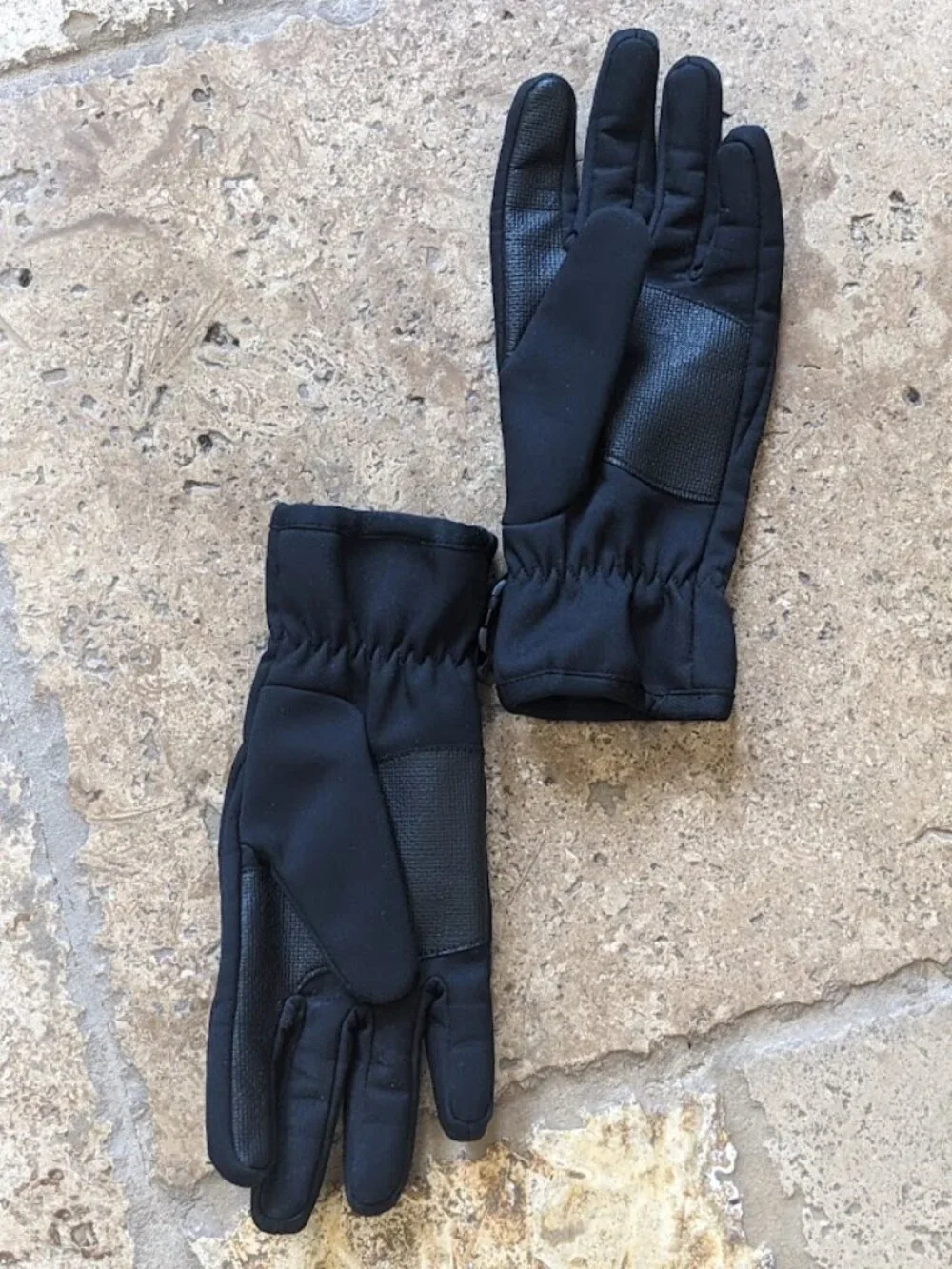 Columbia women ascender