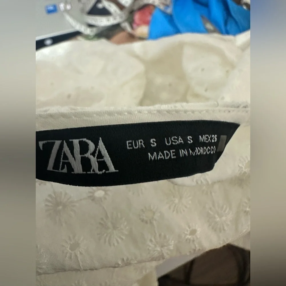 Zara blouse small