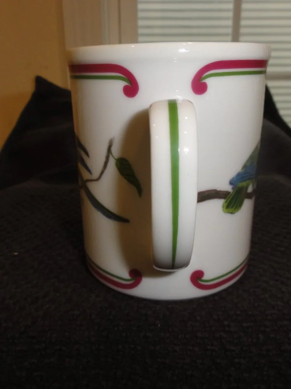 1989 Lynn Chase Parrots Of Paradise Set of Two Coffee Mugs VERY GOOD CONDITION!