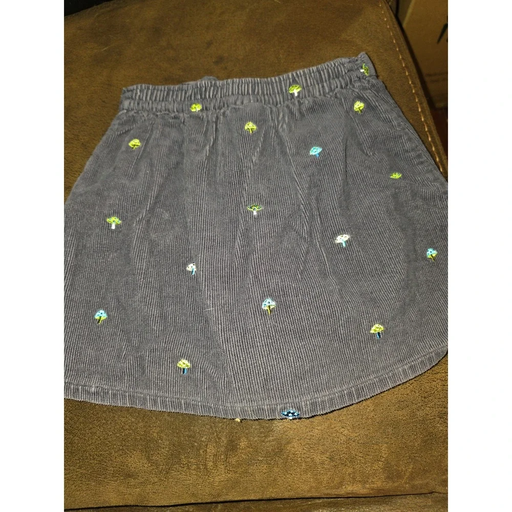 Gymboree vibtage hide
