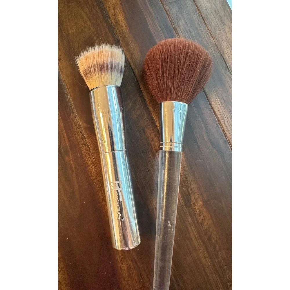 Assorted Makeup Brush Set IT Cosmetics Clinique Merle Norman Laura Geller Case
